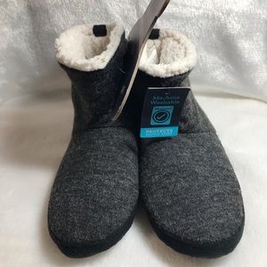 Isotoners Signature Memory Foam Slippers